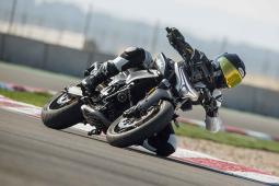 Motocykl CFMOTO 800NK Advanced Motocykl CFMOTO 800NK Advanced