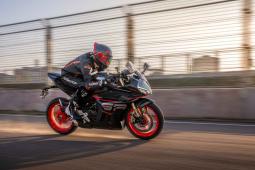 Motocykl CFMOTO 450SR-S Motocykl CFMOTO 450SR-S
