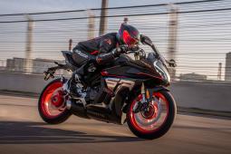 Motocykl CFMOTO 450SR-S Motocykl CFMOTO 450SR-S