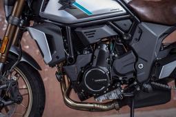 Motocykl CFMOTO 700CL-X Heritage Motocykl CFMOTO 700CL-X Heritage