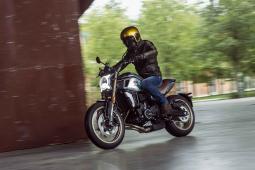 Motocykl CFMOTO 700CL-X Heritage Motocykl CFMOTO 700CL-X Heritage