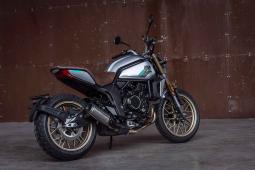 Motocykl CFMOTO 700CL-X Heritage Motocykl CFMOTO 700CL-X Heritage