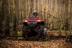 Čtyřkolka CFMOTO GLADIATOR X1000 MUD VERSION G3 Čtyřkolka CFMOTO GLADIATOR X1000 MUD VERSION G3