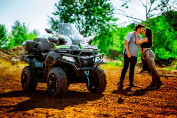 Čtyřkolka CFMOTO Gladiator X625-A OVERLAND Čtyřkolka CFMOTO Gladiator X625-A OVERLAND